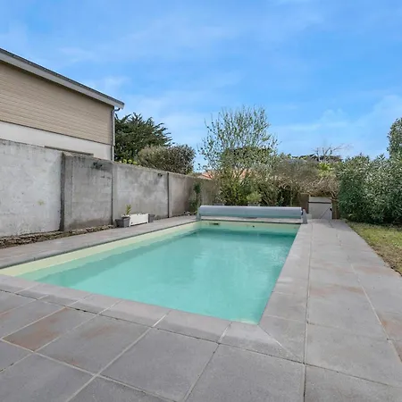 Maison Pour 7 Avec Piscine A *