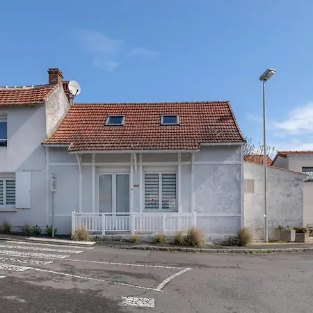 Maison Pour 7 Avec Piscine A Ferienhaus *