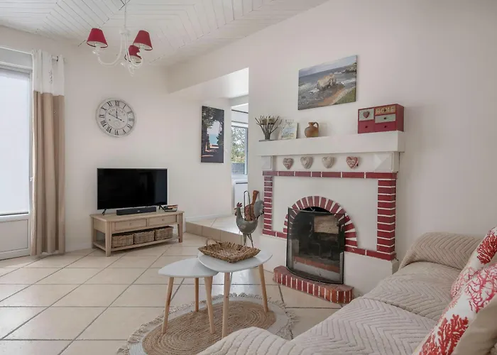 Maison Pour 7 Avec Piscine A Ferienhaus *